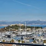 Lägenhet Large 3-bedroom Port Vauban Antibes