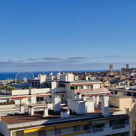 Large 3-bedroom Port Vauban Appartement Antibes