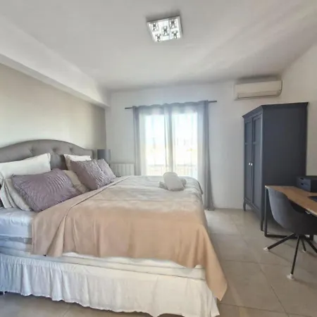 Large 3-bedroom Port Vauban * أنتيب