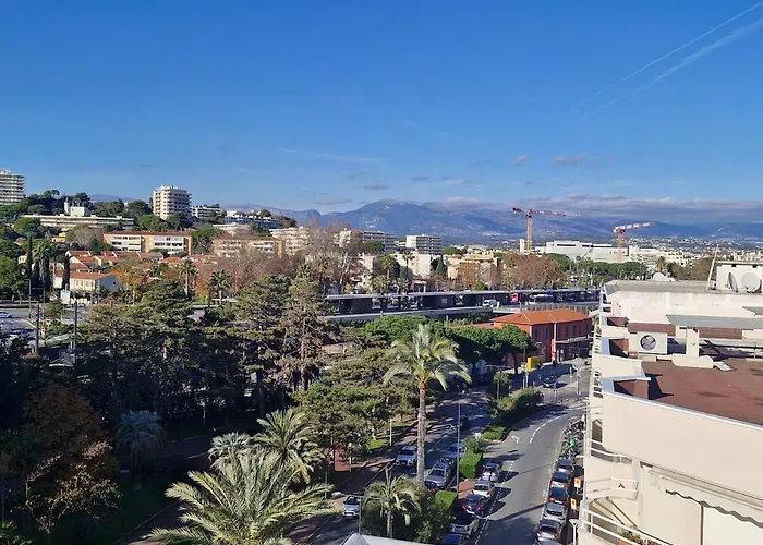 Large 3-bedroom Port Vauban * أنتيب